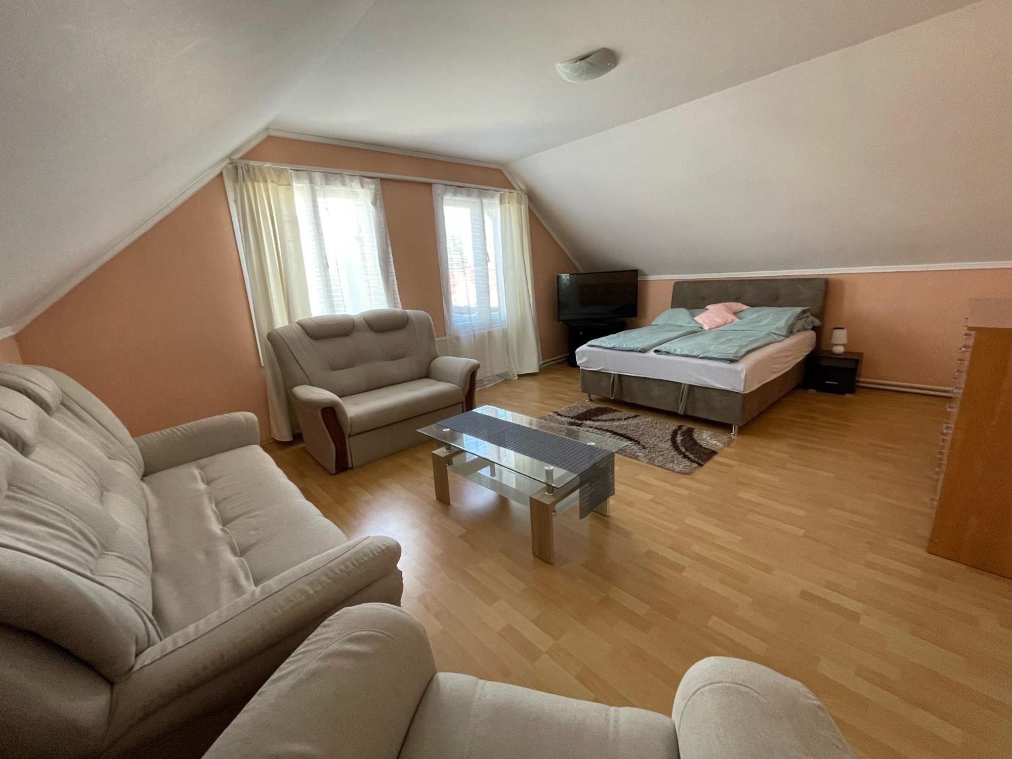 Nikolux Apartman Hajdúszoboszló Екстериор снимка